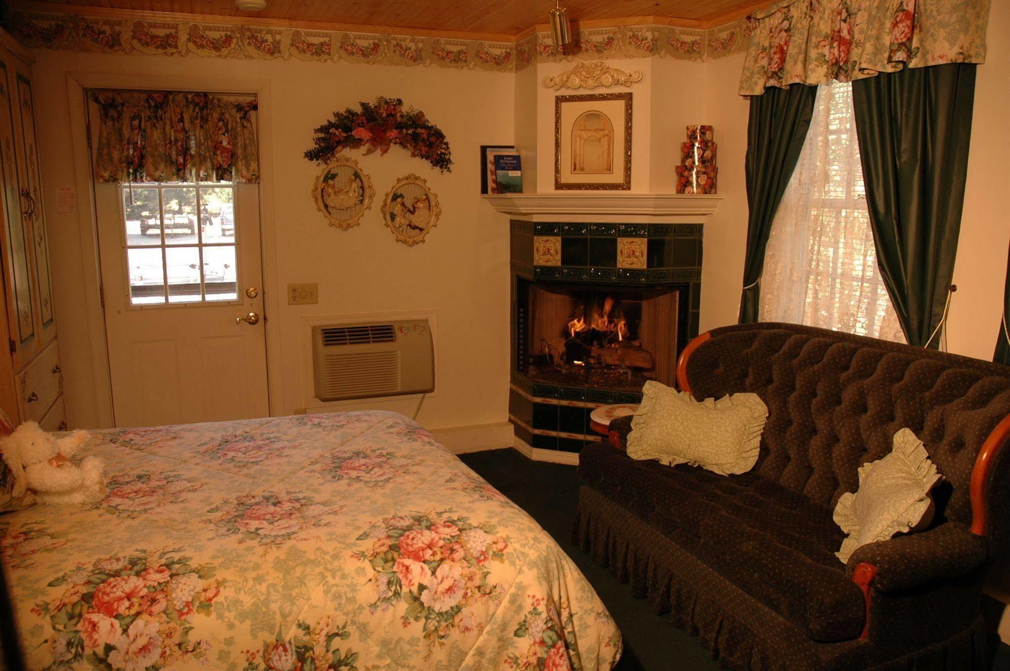 Bed and Breakfast Lazy Cloud Williams Bay Экстерьер фото