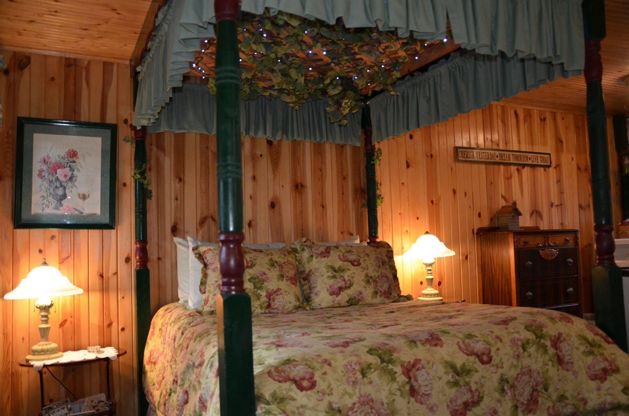 Bed and Breakfast Lazy Cloud Williams Bay Экстерьер фото